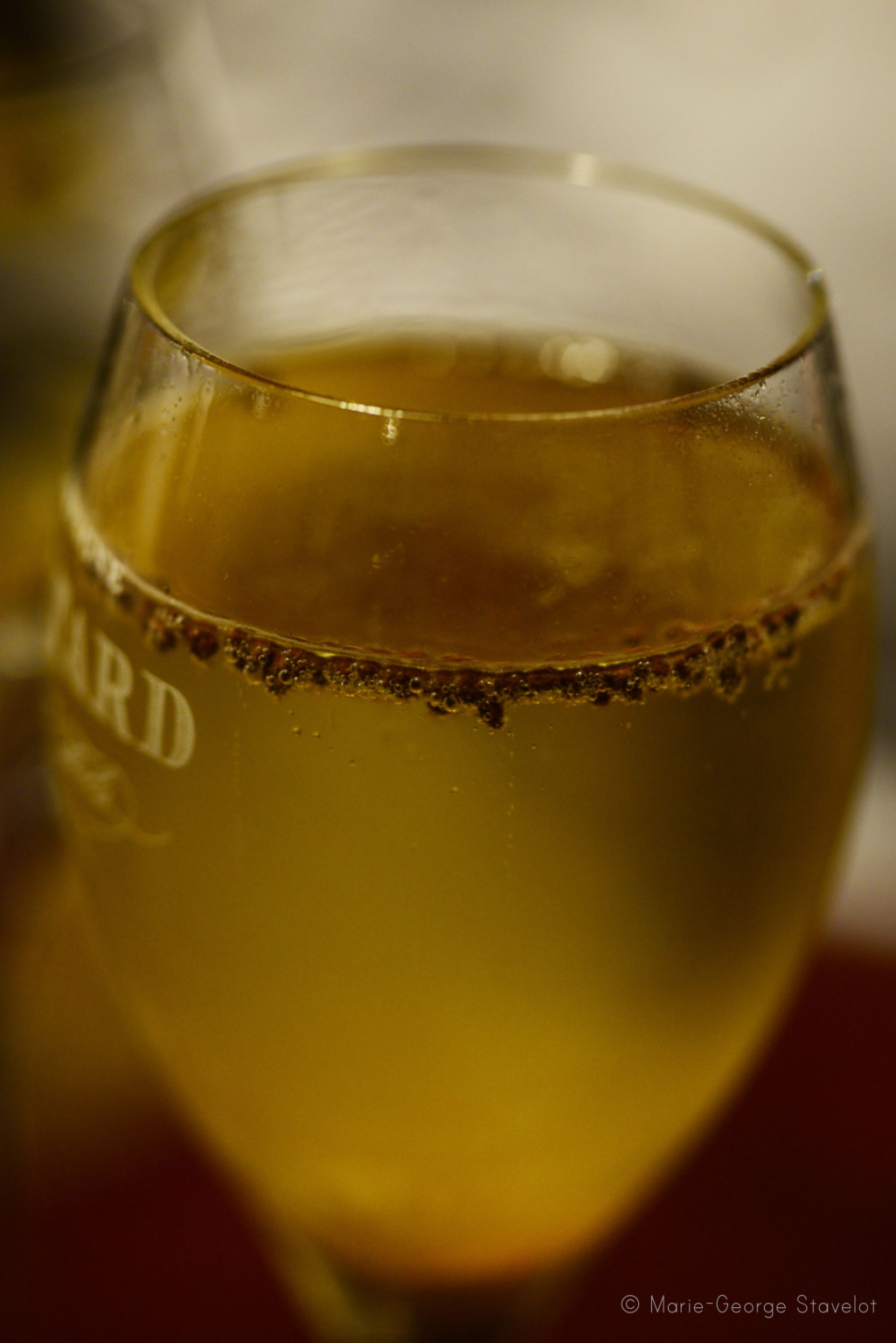 glas champagne MOUTARD